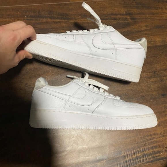 Nike Air Force Shoes - Picture 2 of 6